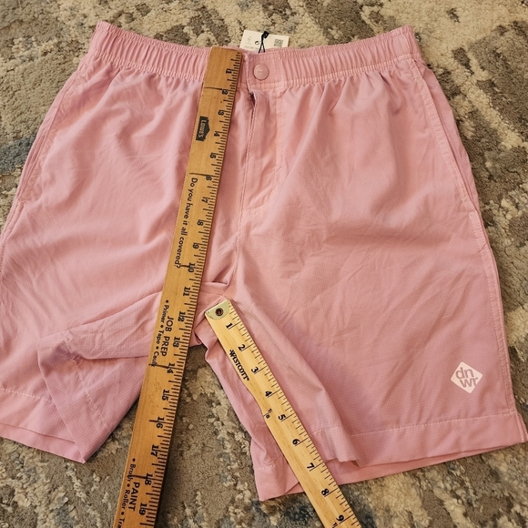 NWT Zara dnwr pink active shorts. Men's size medium. 7" inseam - Picture 13 of 15